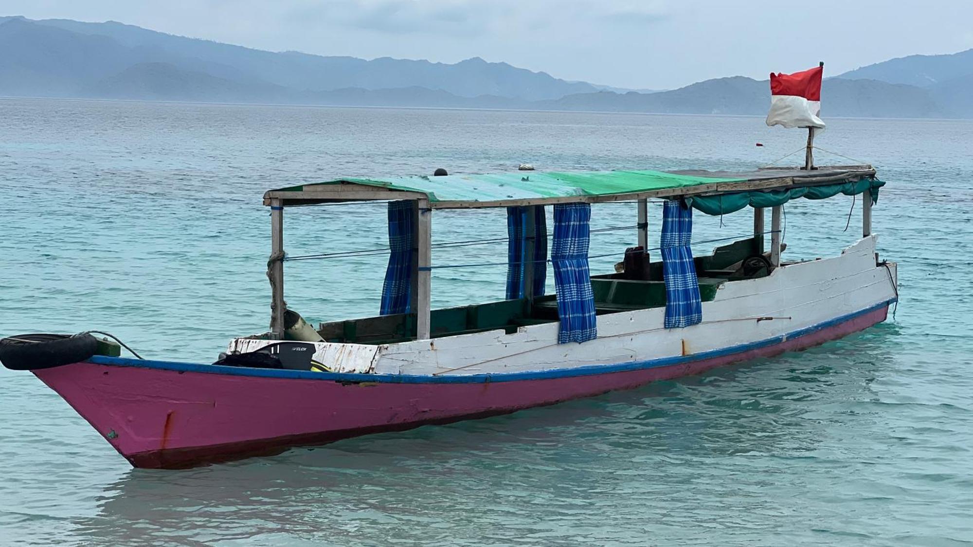 Jhuna Komodo Homestay Zewnętrze zdjęcie