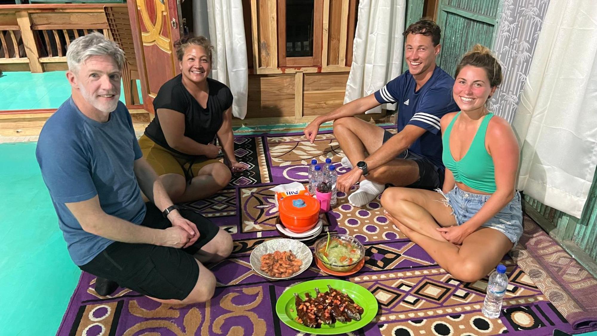 Jhuna Komodo Homestay Zewnętrze zdjęcie