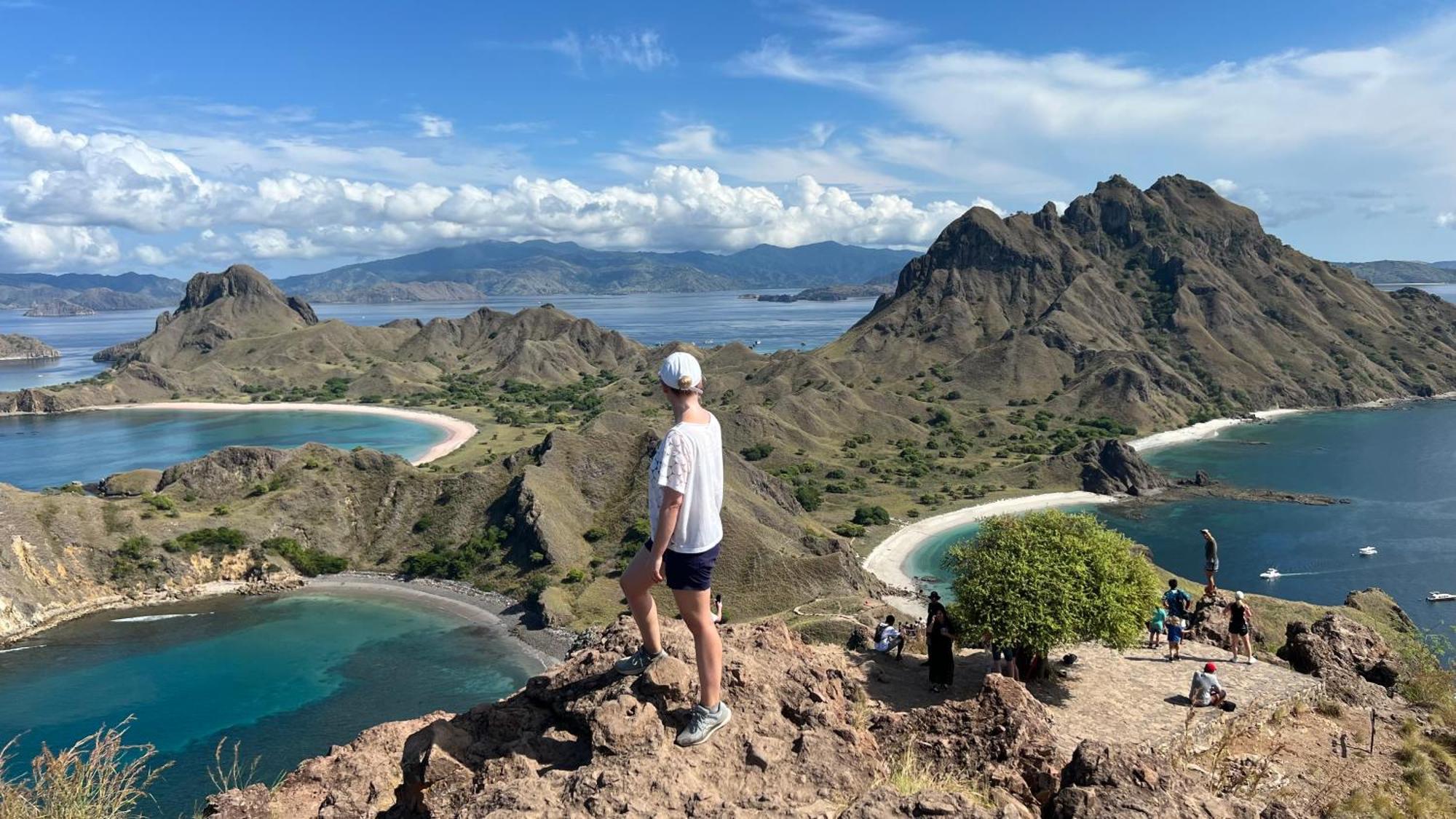 Jhuna Komodo Homestay Zewnętrze zdjęcie