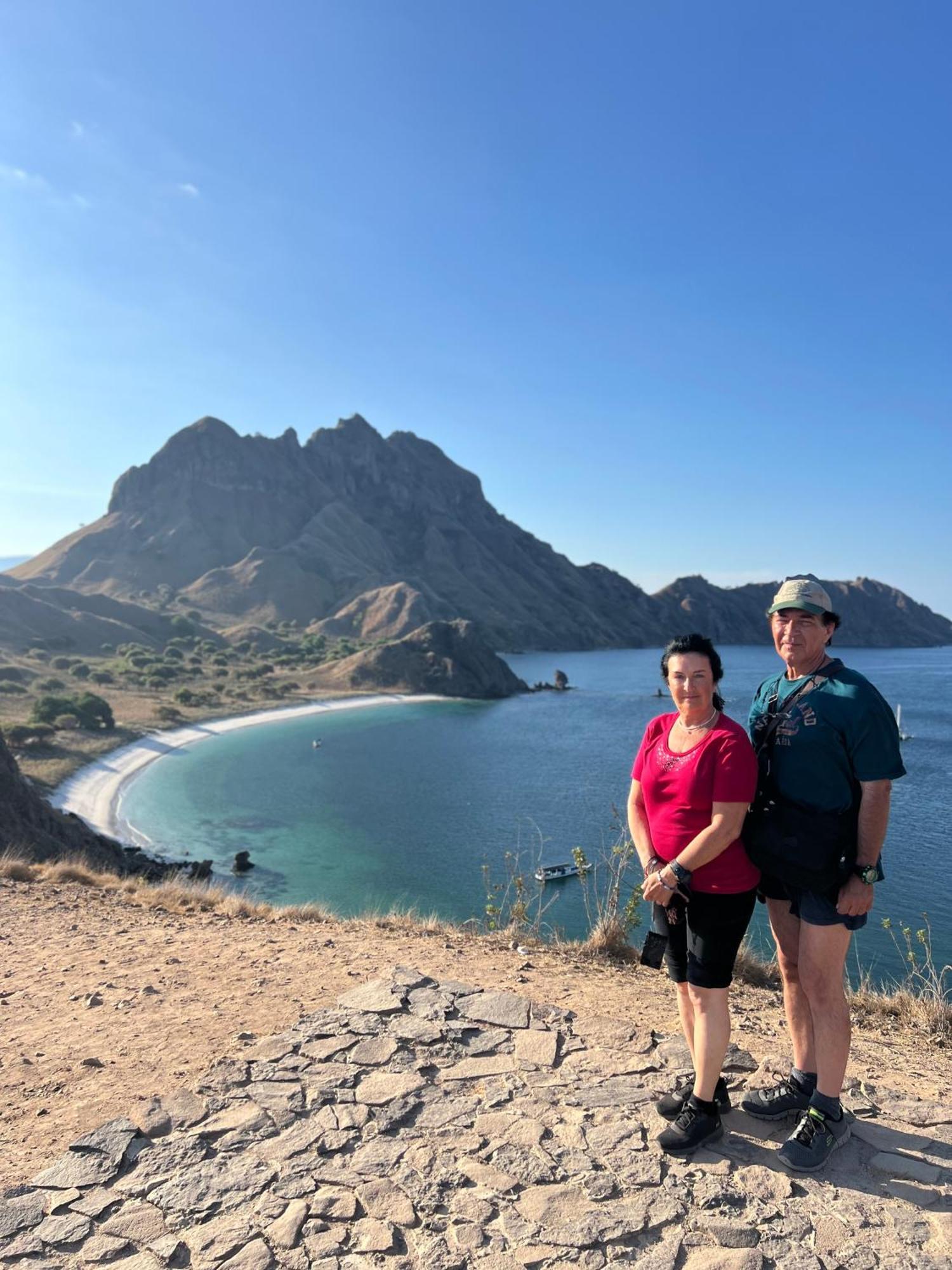 Jhuna Komodo Homestay Zewnętrze zdjęcie